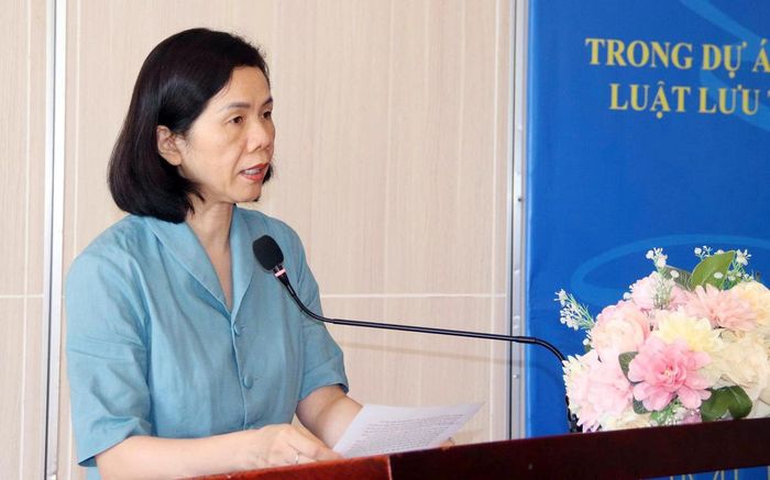 Bà Nguyễn Thị Minh Hương, Phó Chủ tịch Hội LHPN Việt Nam, phát biểu khai mạc Hội nghị