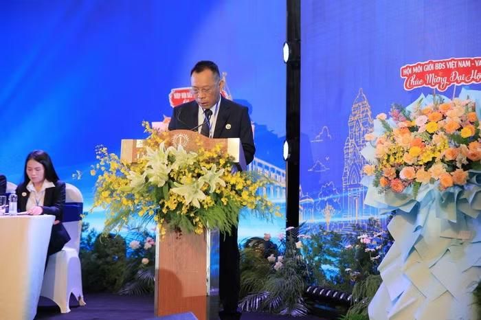 Ông Trần Văn Tuyên, Chủ tịch Hội đồng quản trị kiêm Tổng Giám đốc Công ty Cổ phần Phát triển Du lịch Hòn Rơm
