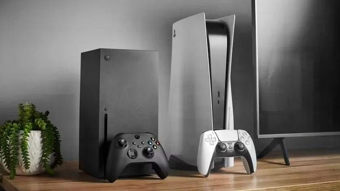 Máy chơi game Xbox Series X của Microsoft và PlayStation 5 của Sony đều đã đồng loạt tăng giá trong năm nay
