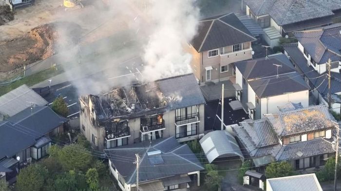 Một căn nhà bị thiệt hại sau động đất tại Yatsushiro, Kumamoto. Ảnh: Kyodo