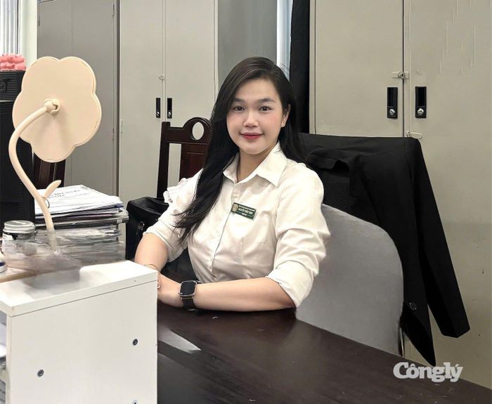 Chị Nguyễn Thủy Tiên, Thư ký TAND khu vực 6 - TP.HCM
