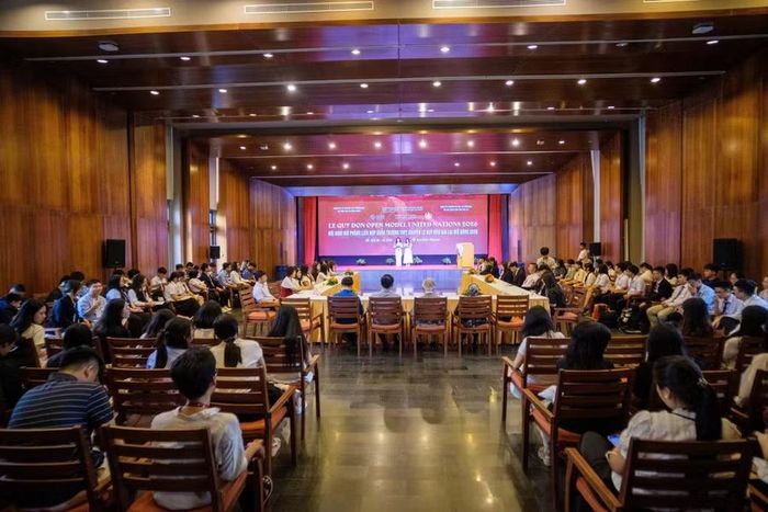 Hội nghị thu hút hơn 150 học sinh, sinh viên từ 15 tỉnh, thành phố trên cả nước tham gia. Ảnh: H.Đ