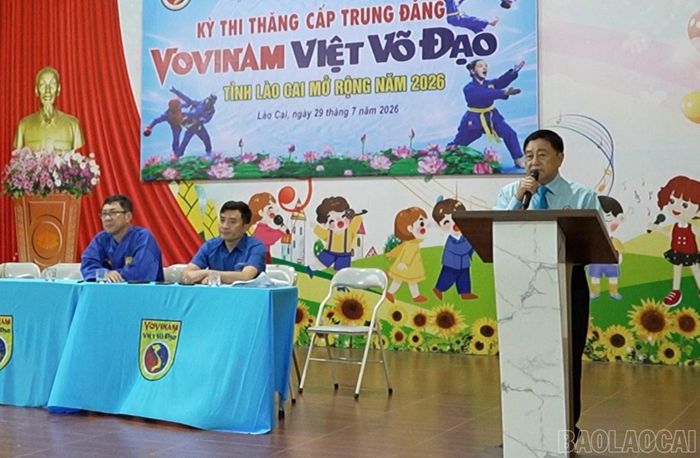 Ông Trần Văn Mỹ - Phó Chủ tịch Liên đoàn Vovinam Việt Nam phát biểu tại buổi lễ.
