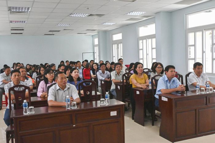 Quang cảnh tham dự hội nghị tại điểm cầu khu vực Phan Thiết