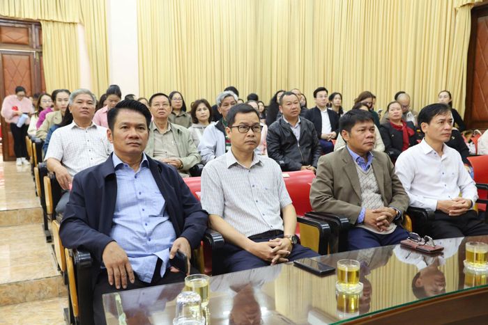 Cán bộ, viên chức, người lao động Báo và PTTH Lâm Đồng tham dự hội nghị tại điểm cầu khu vực Đà Lạt