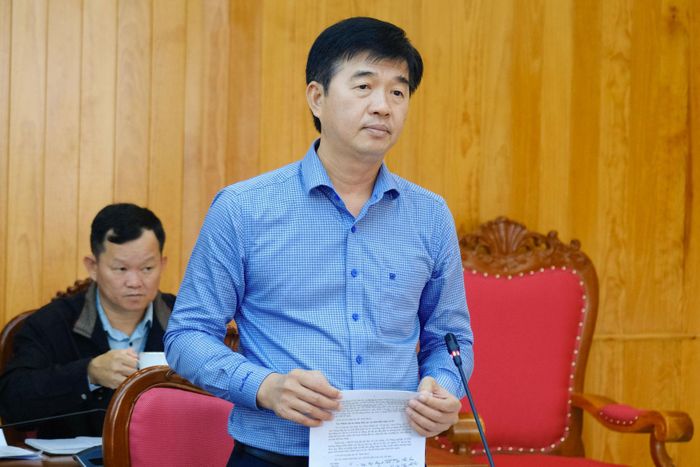 Ông Phan Nguyễn Hoàng Tân, Giám đốc Sở Nông nghiệp và Môi trường phát biểu tại buổi làm việc