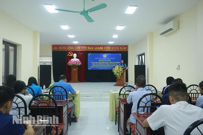 Quang cảnh hội nghị.