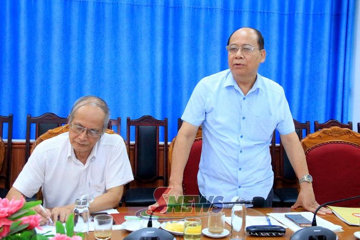 Thành viên các Hội đồng tư vấn phát biểu ý kiến.