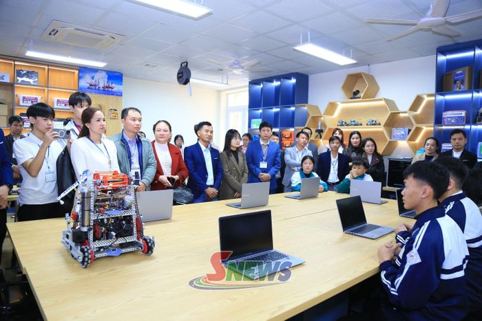 Mô hình phòng thực hành STEM đạt chuẩn quốc tế của Trường THPT Chuyên Sơn La