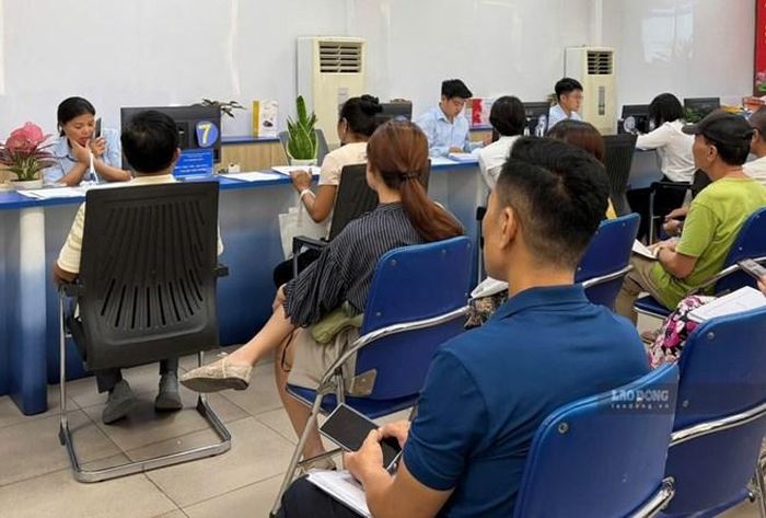 Cơ quan bảo hiểm xã hội vừa trả lời bạn đọc về chế độ nghỉ dưỡng sức sau sinh trùng thời điểm nghỉ hè. Ảnh: Thùy Linh
