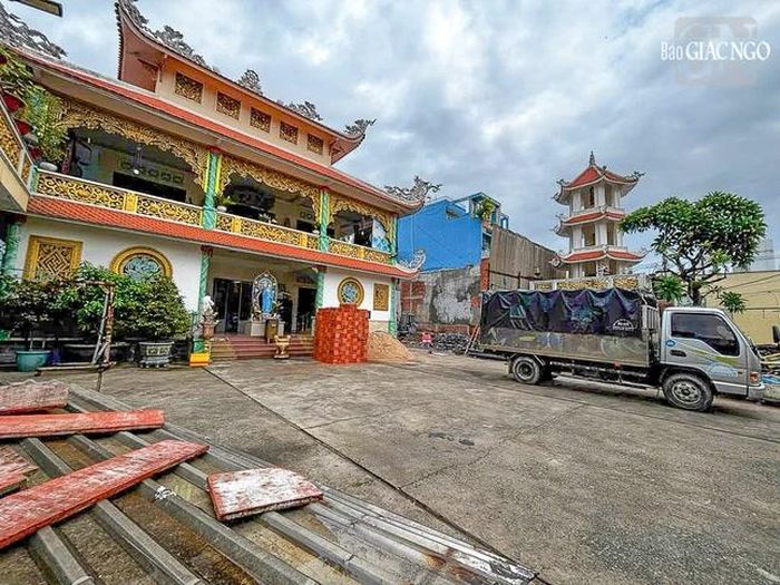 Khoảng 600m² diện tích của chùa, gồm các hạng mục: tháp Tổ, tháp chư Tăng, nhà cốt và giảng đường bị giải tỏa