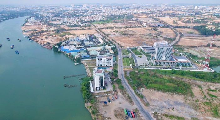 Việc chuyển đổi công năng KCN Biên Hòa 1 sẽ giúp cải thiện môi trường, tạo diện mạo mới ven sông Đồng Nai.