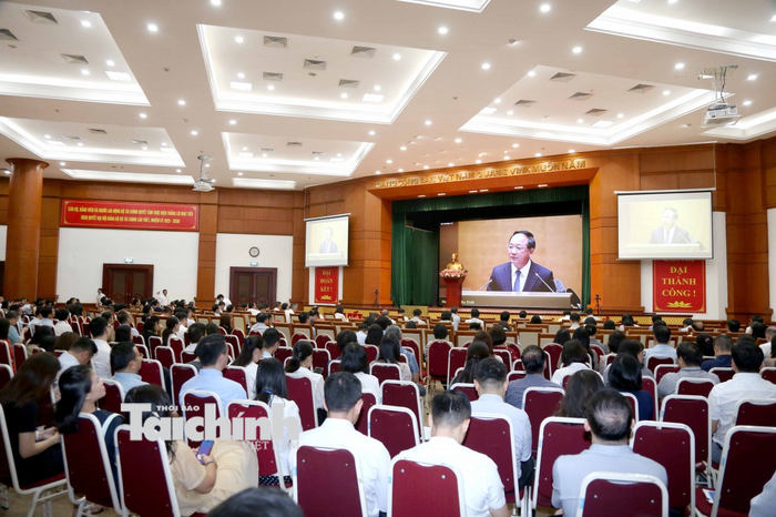 Toàn cảnh hội nghị tại điểm cầu Bộ Tài chính. Ảnh: Đức Minh