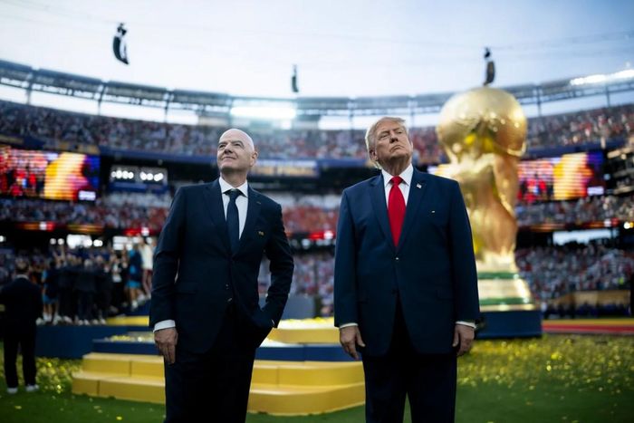 Chủ tịch FIFA Gianni Infantino (trái) và Tổng thống Mỹ Donald Trump. Ảnh: Nhà Trắng