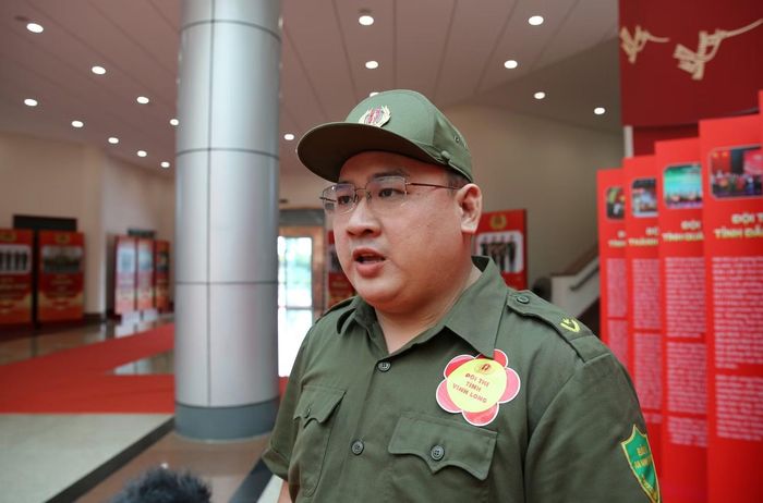 Anh Phạm Gia Huy, Tổ phó Tổ bảo vệ ANTT cơ sở ấp Phú Mỹ.