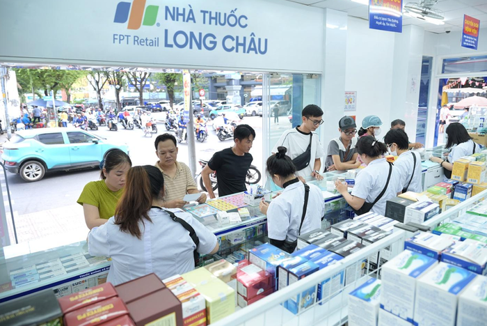 Long Châu tiếp tục mở rộng danh mục thuốc thế hệ mới và thuốc hiếm lên 12 loại . Ảnh: FRT