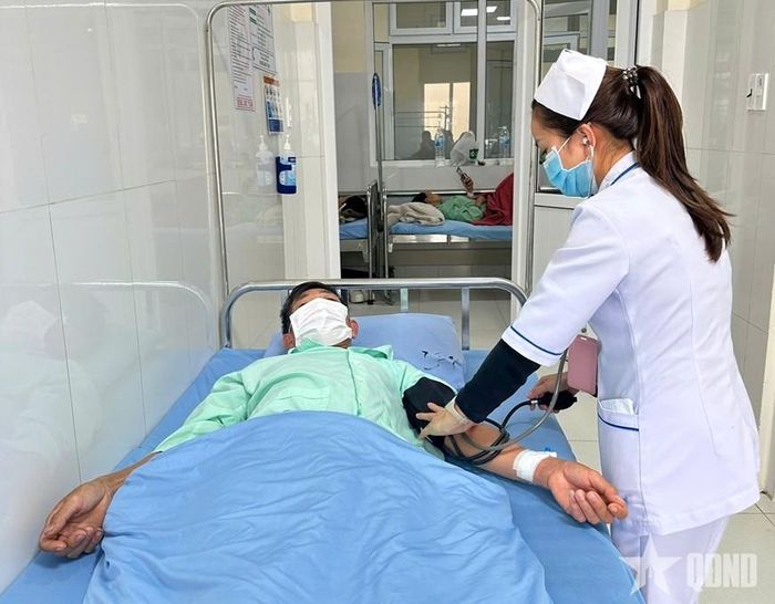 Sức khỏe của các bệnh nhân cơ bản ổn định, không ghi nhận trường hợp diễn biến xấu. Ảnh: Báo Quân đội nhân dân.