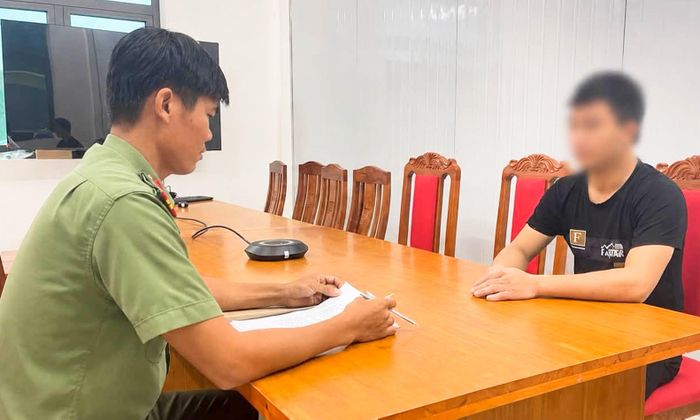 H.V.D. tại cơ quan công an. (Ảnh: Công an xã Phú Lương)