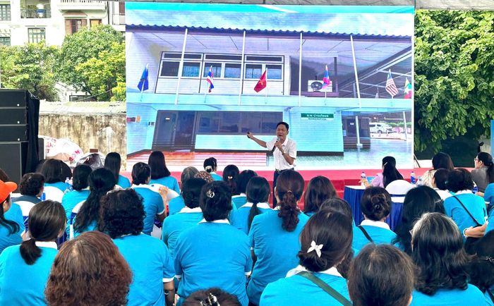 Chuyên gia cảnh báo, chia sẻ về phương thức, thủ đoạn mới của tội phạm mua bán người và kỹ năng tự bảo vệ. Ảnh: Bảo Lâm
