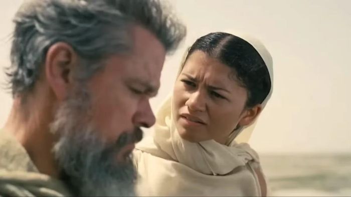Zendaya liên tục nhăn nhó trong The Odyssey là có lý do.