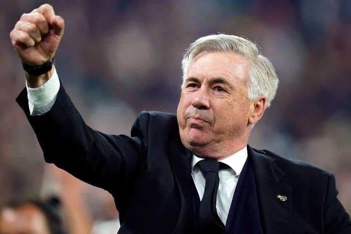 Ancelotti quyết định gắn bó với tuyển Brazil.