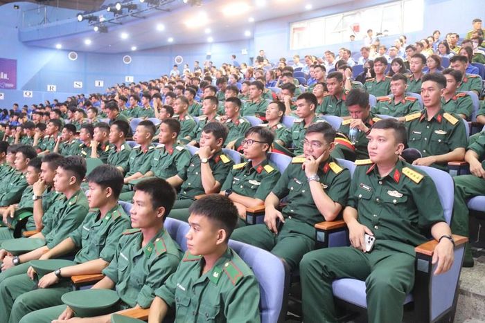 Các lực lượng tham gia Lễ phát động chung tay phòng, chống mua bán người năm 2026