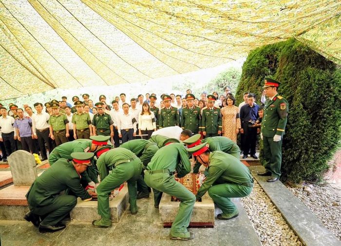 Lễ an táng khép lại hành trình tìm kiếm và đưa 2 hài cốt liệt sĩ về nơi an nghỉ trang nghiêm, nhưng hành trình tìm lại tên tuổi, quê hương và thân nhân cho các liệt sĩ vẫn tiếp tục. Các cơ quan chức năng của tỉnh Điện Biên sẽ tiếp tục phối hợp, kiên trì thu thập thông tin, lấy mẫu sinh phẩm, đối chiếu dữ liệu với trách nhiệm và quyết tâm cao nhất