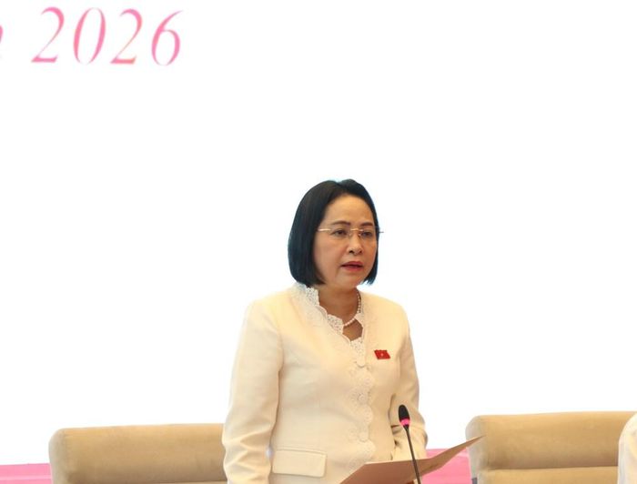Phó Chủ tịch Quốc hội Nguyễn Thị Thanh phát biểu tại phiên họp