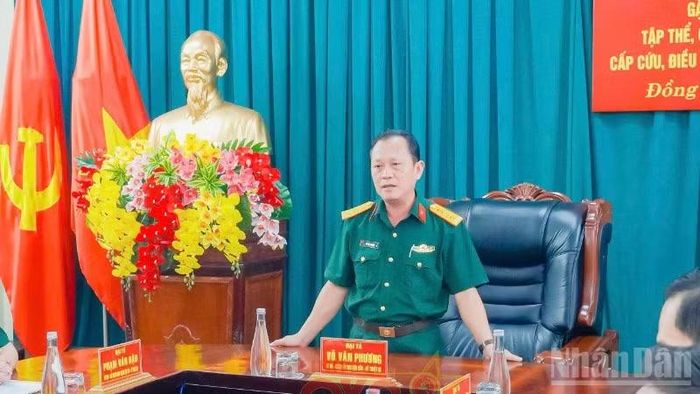 Đại tá Đoàn Văn Phương phát biểu tại buổi lễ.