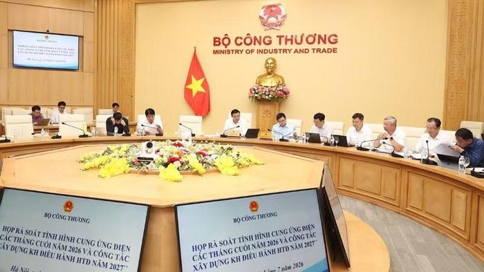 Bộ Công thương họp rà soát tình hình cung ứng điện các tháng cuối năm 2026 và công tác xây dựng kế hoạch điều hành hệ thống điện năm 2027.