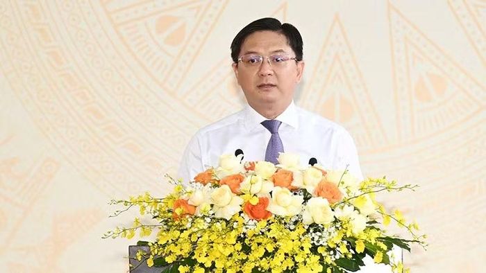 Ông Nguyễn Mạnh Cường, Phó Chủ tịch Ủy ban nhân dân thành phố phát biểu khai mạc triển lãm. (Ảnh: Quốc Thanh)