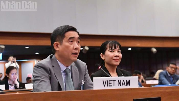 Đại sứ Việt Nam tại Thái Lan Phạm Việt Hùng tham dự và phát biểu tại Khóa họp lần thứ 82 của ESCAP ở Bangkok, Thái Lan. (Ảnh: XUÂN SƠN)
