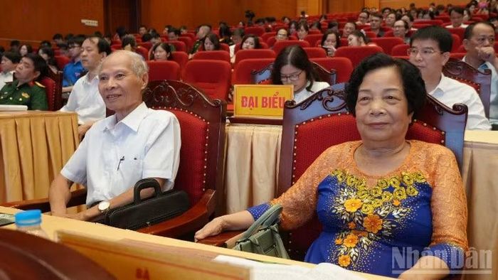 Các đại biểu dự hội thảo.