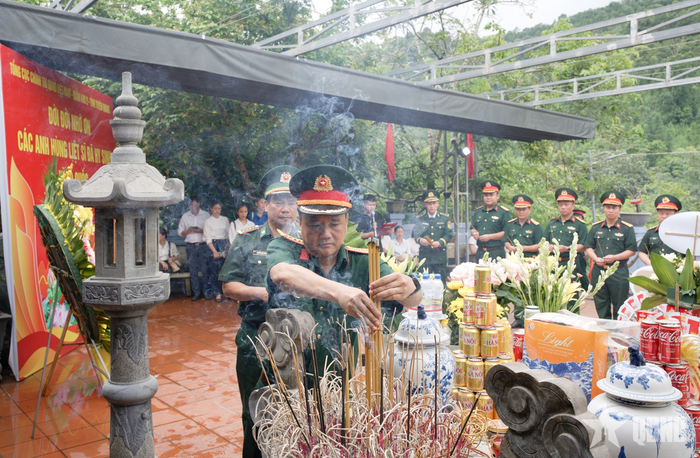 Đài hương 468 (xã Thanh Thủy, tỉnh Tuyên Quang) là "địa chỉ đỏ", nơi những nén hương tri ân tiếp tục được thắp lên, bồi đắp truyền thống "Uống nước nhớ nguồn" cho các thế hệ hôm nay.