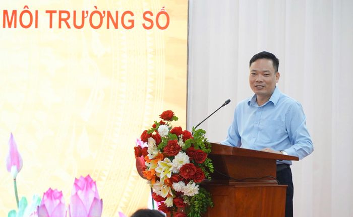  Phó Cục trưởng Cục Báo chí Đặng Khắc Lợi phát biểu khai mạc hội thảo, tập huấn 