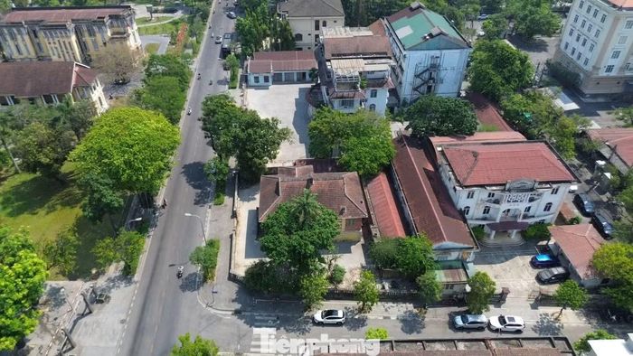 Việc đấu giá quyền sử dụng đất các vị trí đắc địa nhằm khai thác hiệu quả quỹ đất và tạo nguồn lực phát triển kinh tế xã hội của TP. Huế.