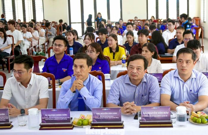 Chiều 30/7, vòng chung kết cuộc thi “AI trong Kinh tế - DUETech AI Contest 2026” diễn ra tại xã Bà Nà. Ảnh: Duy Quốc