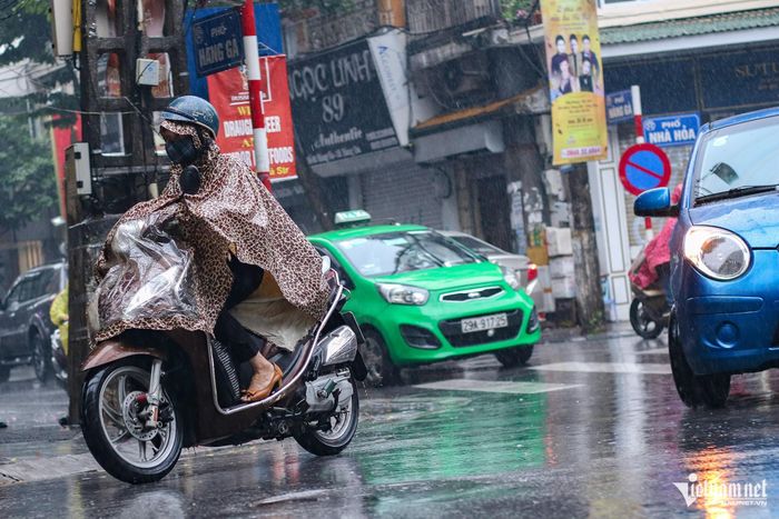 Miền Bắc vẫn xuất hiện mưa rào và giông. Ảnh: Lê Anh Dũng