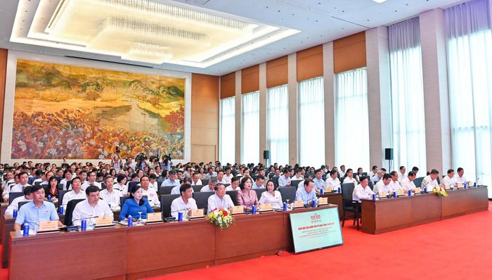 Các đại biểu tham dự diễn đàn. Ảnh: QH