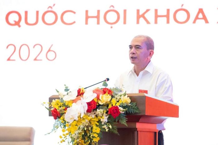  Phó Chủ tịch Viện Hàn lâm Khoa học và Công nghệ Việt Nam Trần Tuấn Anh trình bày tham luận tại Diễn đàn. (Ảnh: CTTĐT Quốc hội).
