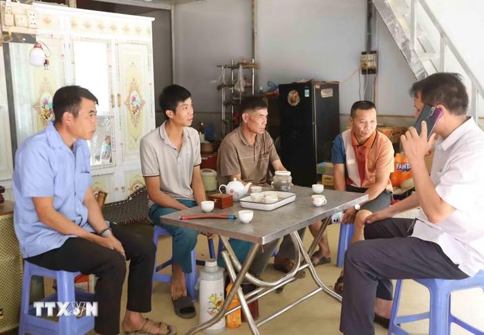 Nhân dân xã biên giới Phiêng Pằn (Sơn La) đồng thuận với chủ trương sắp xếp, tổ chức lại thôn, bản. (Ảnh: Quang Quyết/TTXVN)
