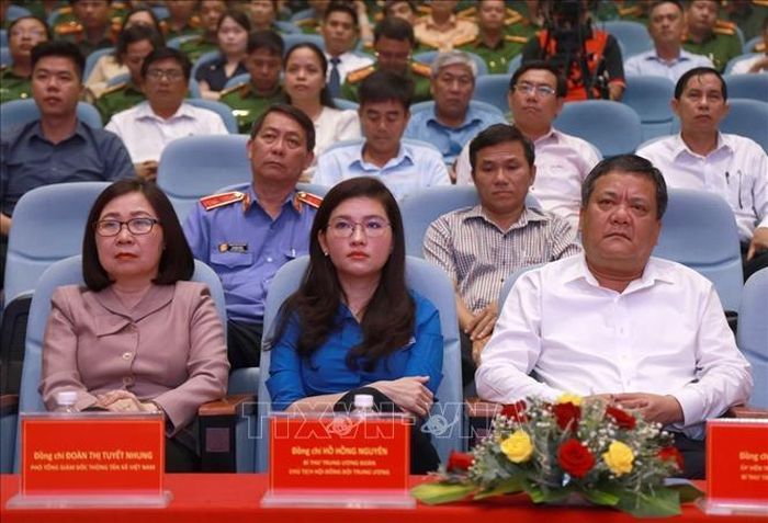 Các đại biểu tham dự Lễ phát động. Ảnh: Xuân Triệu/TTXVN