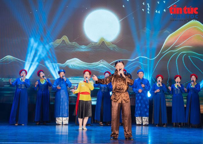 Nhiều chương trình biểu diễn dân ca ví, dặm do người trẻ tổ chức góp phần lan tỏa di sản trong đời sống đương đại.