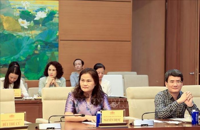 Các đại biểu tham dự hội nghị.