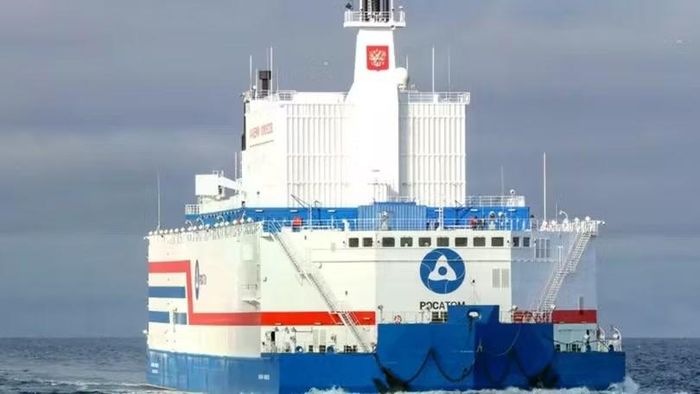 Các thanh tra quốc tế đã hoàn thành việc đánh giá an toàn tàu Akademik Lomonosov. Ảnh: Rosatom.