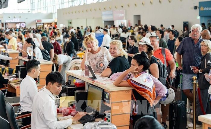 Cảng hàng không quốc tế Phú Quốc đón khách trong những tháng đầu năm 2026. Ảnh: TTXVN phát
