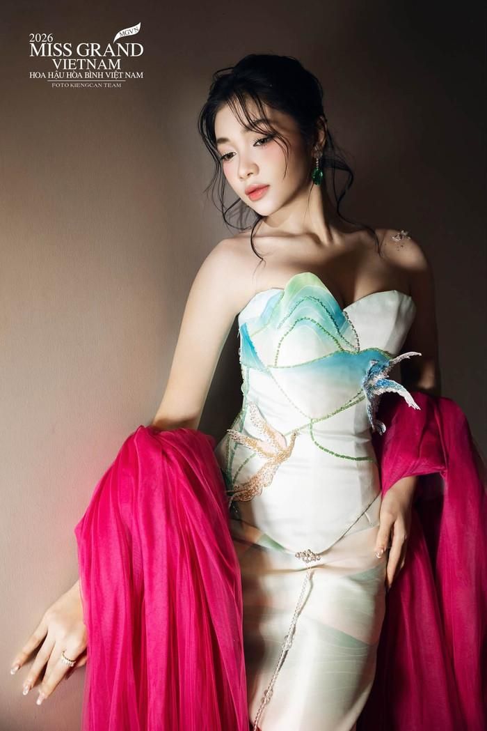 Á hậu Minh Kiên gây thương nhớ với nhan sắc thăng hạng, thần thái hút mắt. (Nguồn: FBNV)