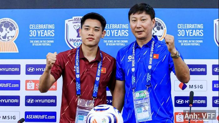 Cả đội tuyển đều đặt quyết tâm cao trước trận đấu với Singapore vào ngày 31/7. Ảnh: VFF.