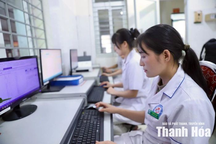 Việc tạo lập và cập nhật sổ sức khỏe điện tử trên VNeID có ý nghĩa quan trọng trong hình thành cơ sở dữ liệu sức khỏe cá nhân thống nhất, hỗ trợ quản lý sức khỏe người dân xuyên suốt cuộc đời.