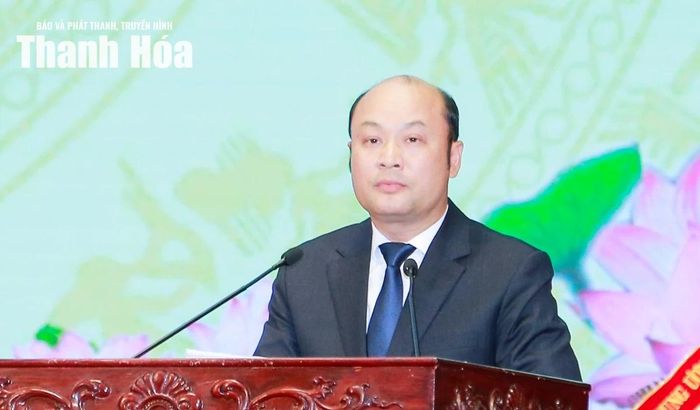 Phó Chủ tịch UBND tỉnh Cao Văn Cường phát biểu chỉ đạo hội nghị.
